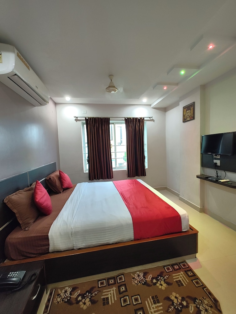 Hotel Near Golden Sea Beach Puri