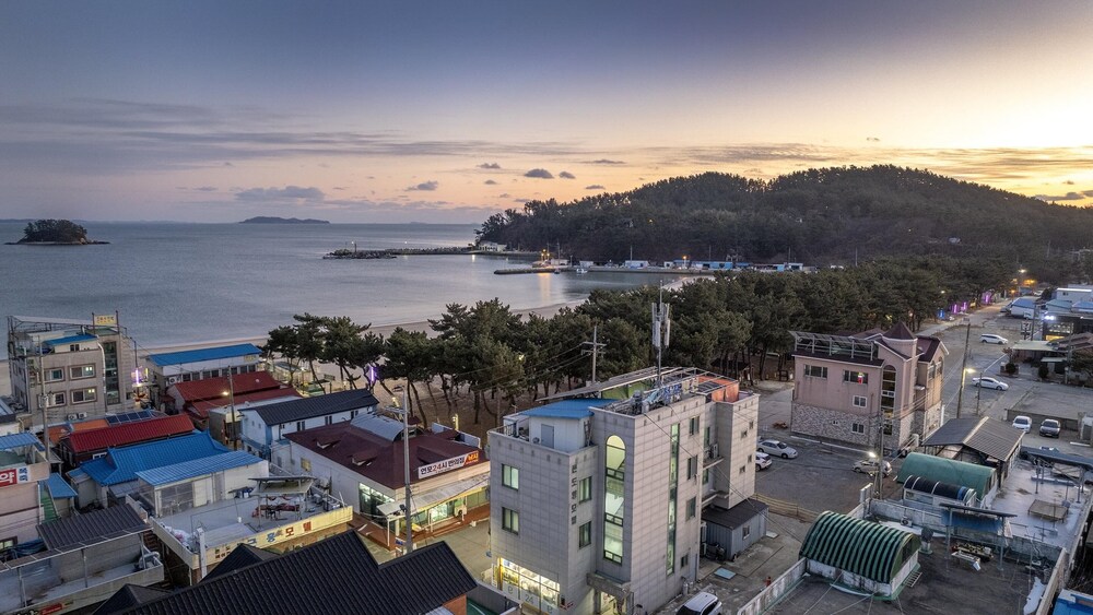 Taean Yeonpo 2020 Pension view 4