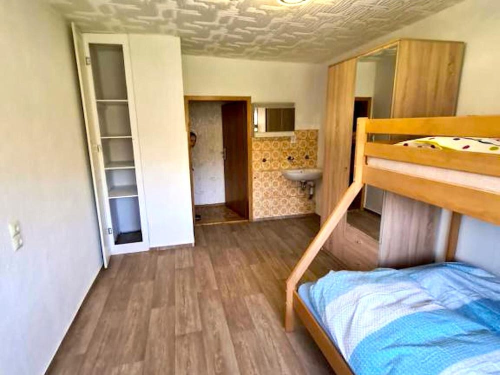 Ferienhaus in Barenstein bei Grunen Hugeln