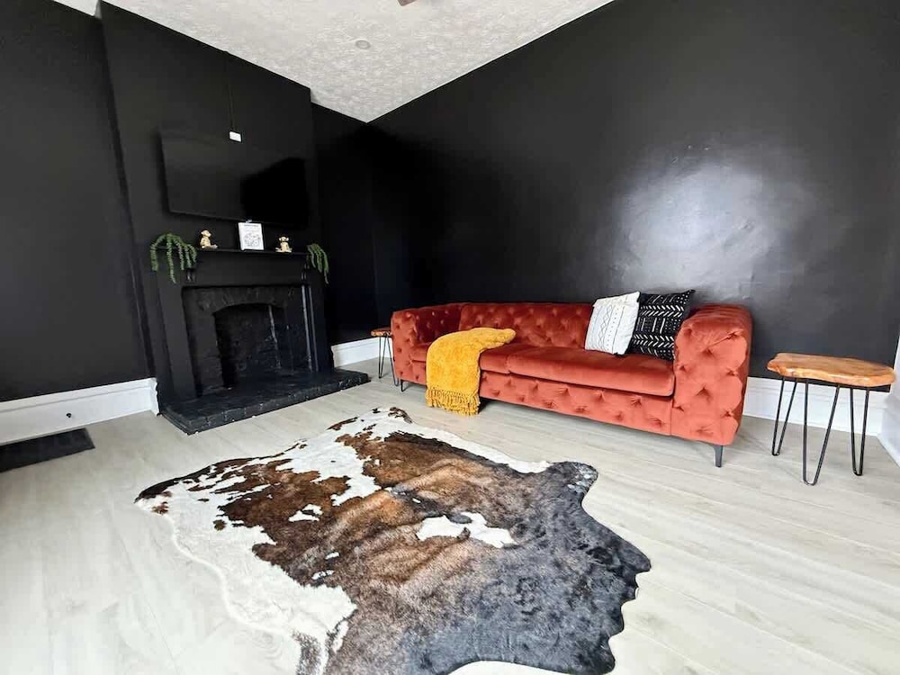 Jungle House Boutique Residences – Downtown Columbus & Short North