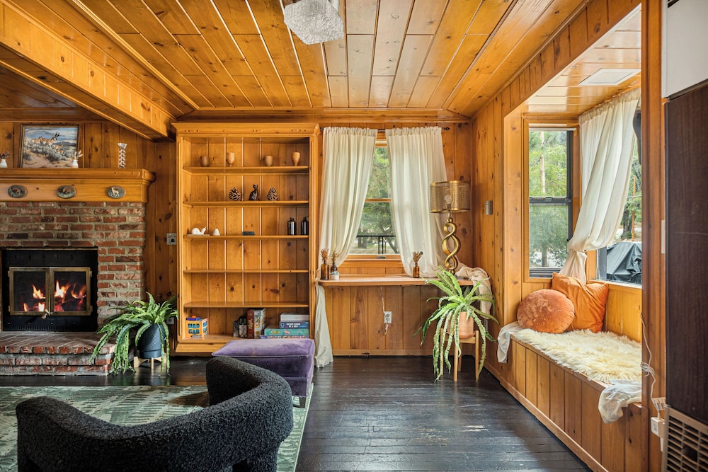Pineland Getaway Serene Escape