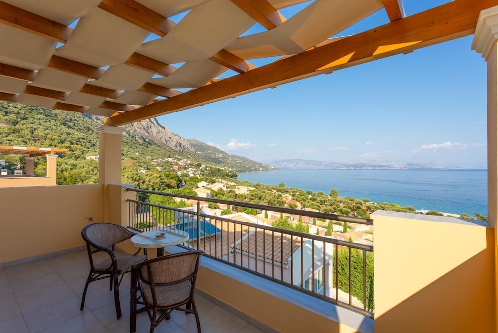 Villa Aurora in Mparmpati