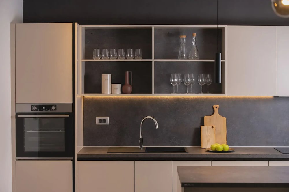 Photinia in Labin With 3 Bedrooms and 1 Bathrooms
