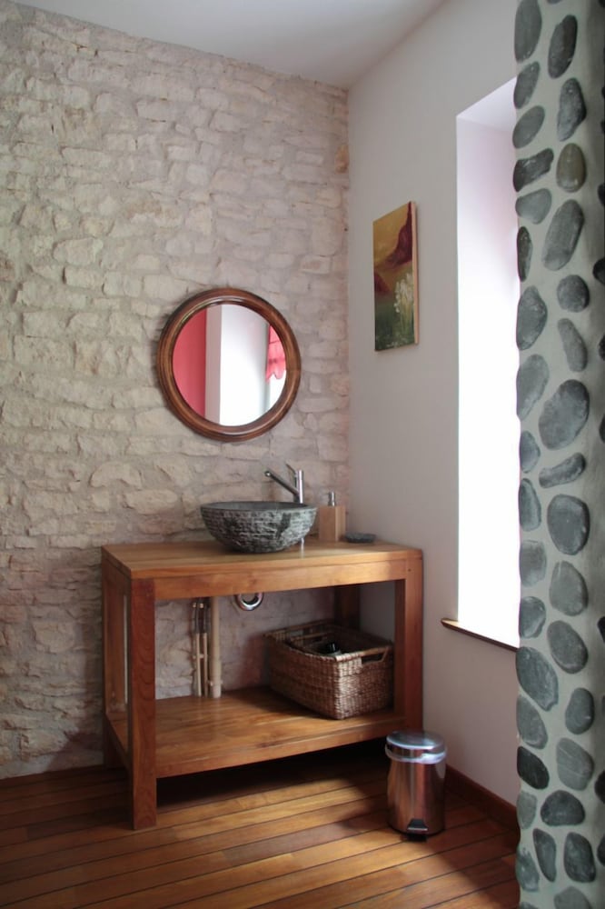 Photo 42