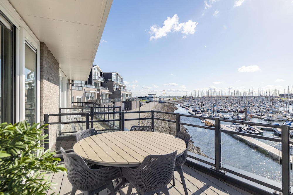 Luxe Appartement Vista Maris Somaris - Havenweg 8-50 Sint-annaland Oosterschelde