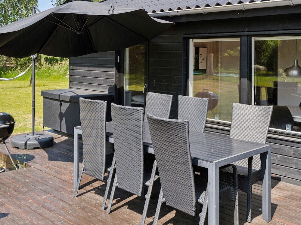 5 Star Holiday Home in Vaeggerlose