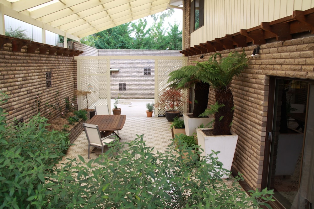 Bathurst Heights B&B