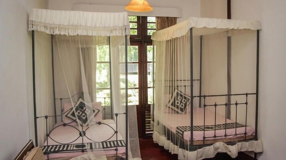 Ancoombra Tea Estate Bungalow