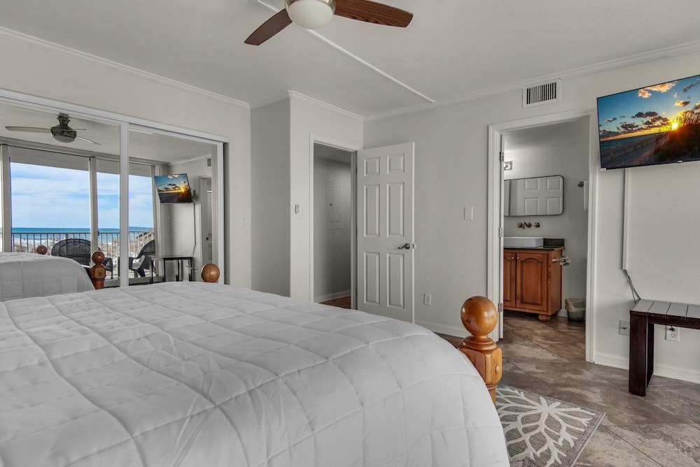 Starboard Village 411
