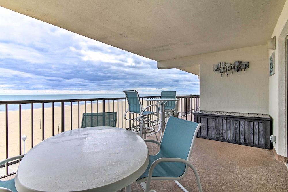 Walk to Ocean City Boardwalk: Waterfront Condo view 4