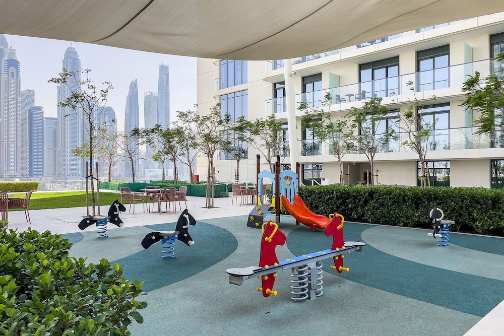 Marina Vista Emaar Beachfront Apartments