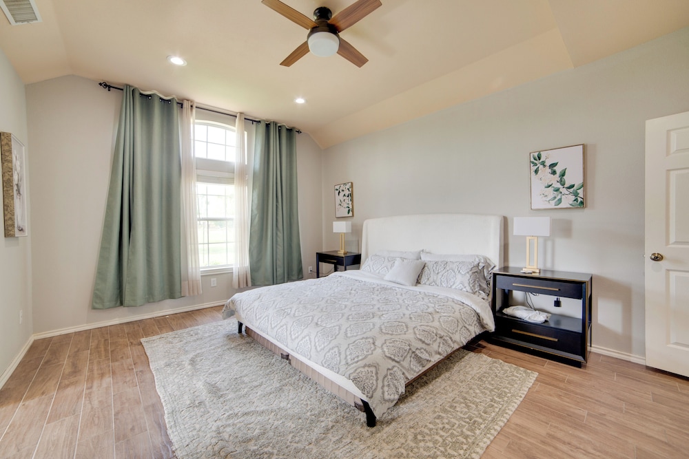 2 Mi to Lake Lavon: Countryside Retreat on 6 Acres