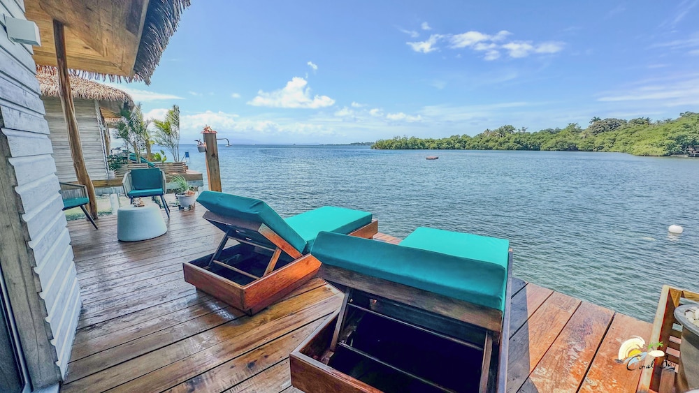 Coral Bay Bungalows