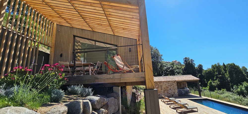 Villa U Casa Legnu & sa Bergerie