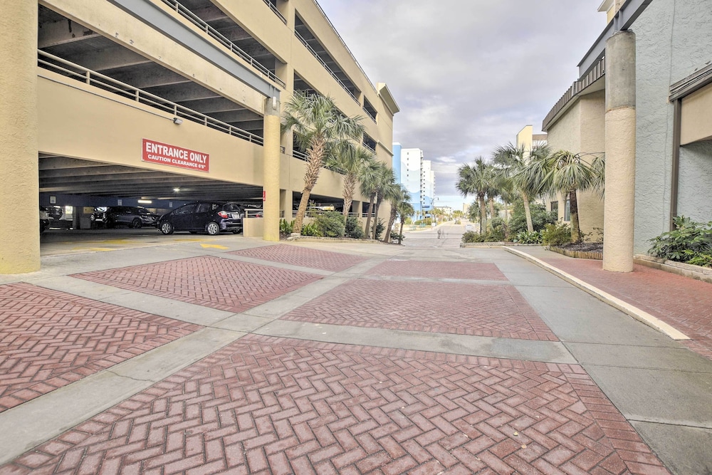 Oceanfront Condo w/ Views in North Myrtle Beach! view 3
