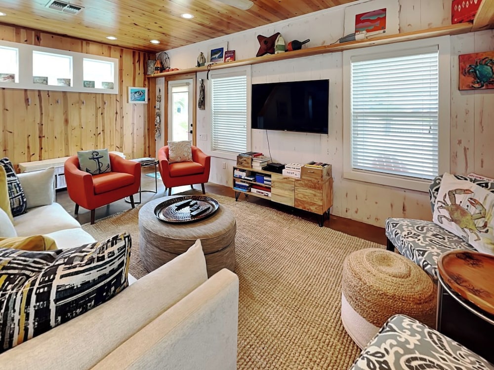Beach-Inn by Silver Sands Vacation Rentals