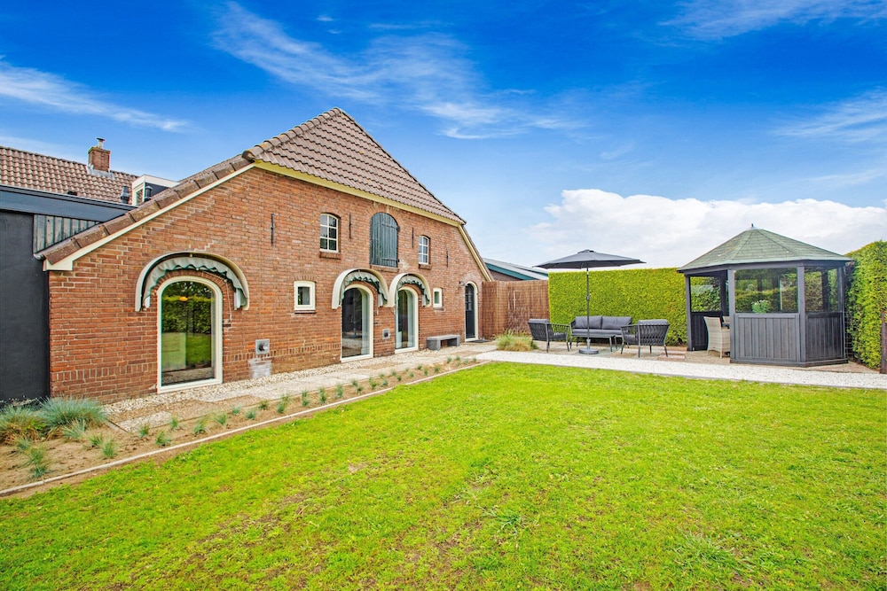 Farmhouse in Zelhem With Sauna Retreat view 4