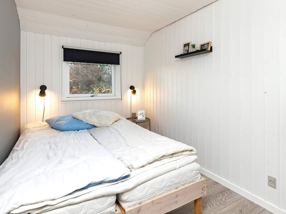 8 Person Holiday Home in Hals view 3