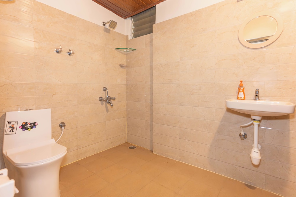Deepwoodz Homestay by Z Vacations
