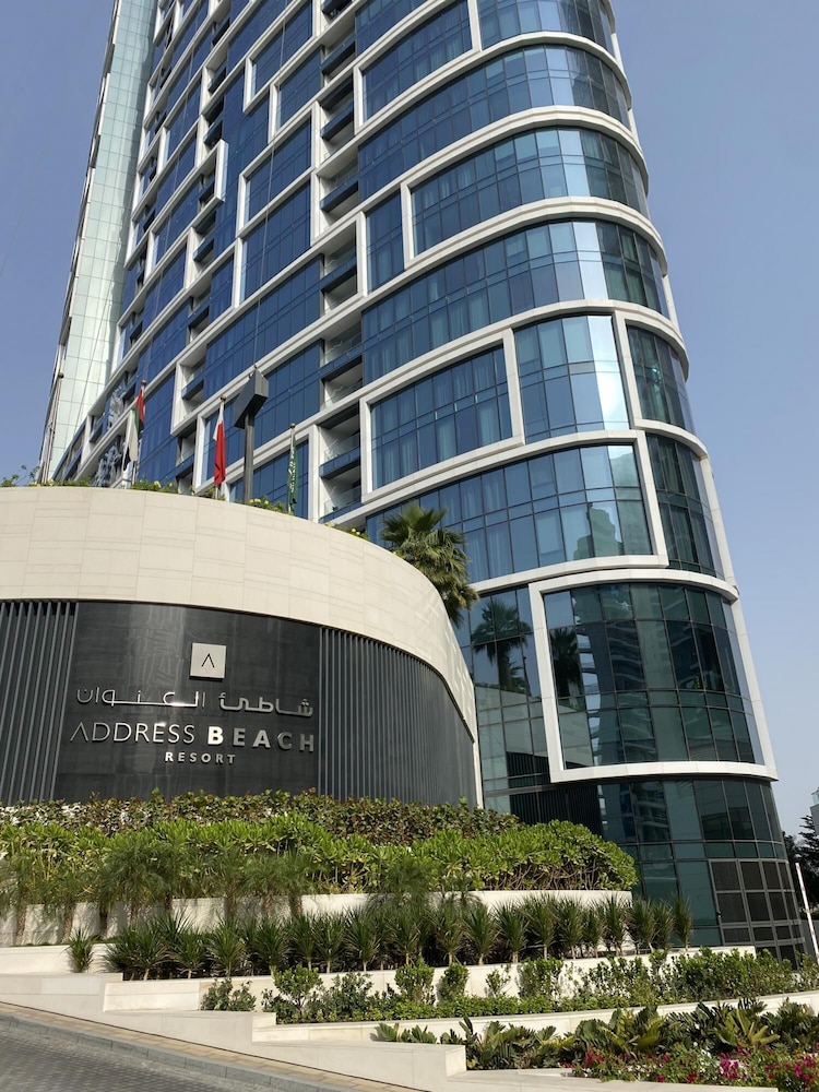 Luxury Sea View 3BR Maid Apt at the Address JBR