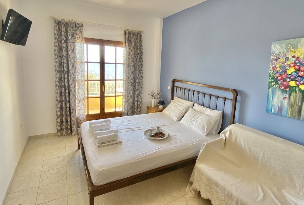 Armonia - Elegant Apartments view 2