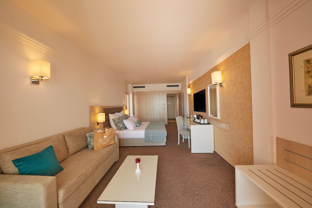 Dreams Sunny Beach Resort & Spa Premium All Inclusive