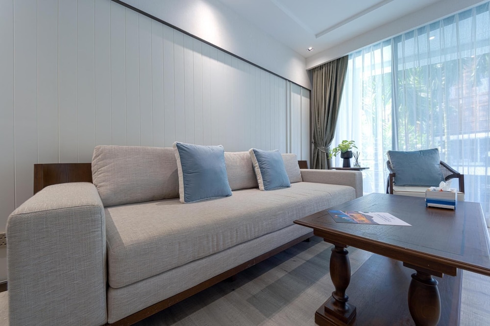 InterContinental Residences 2Bedroom IRA