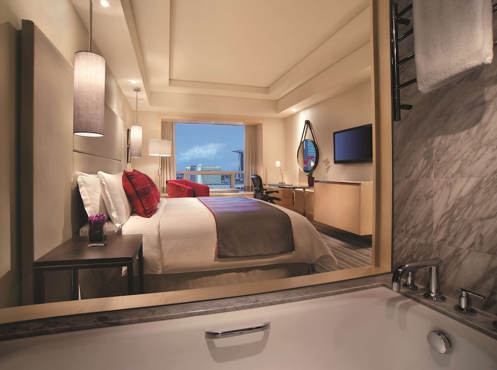Carlton Hotel Singapore 8