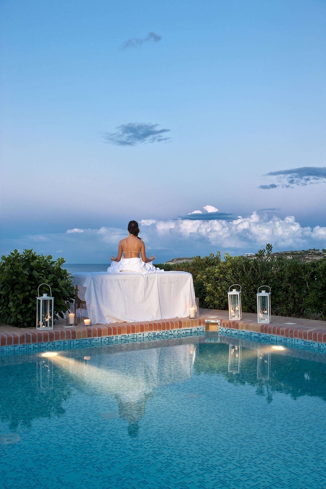 Porto Angeli Beach Resort – All Inclusive