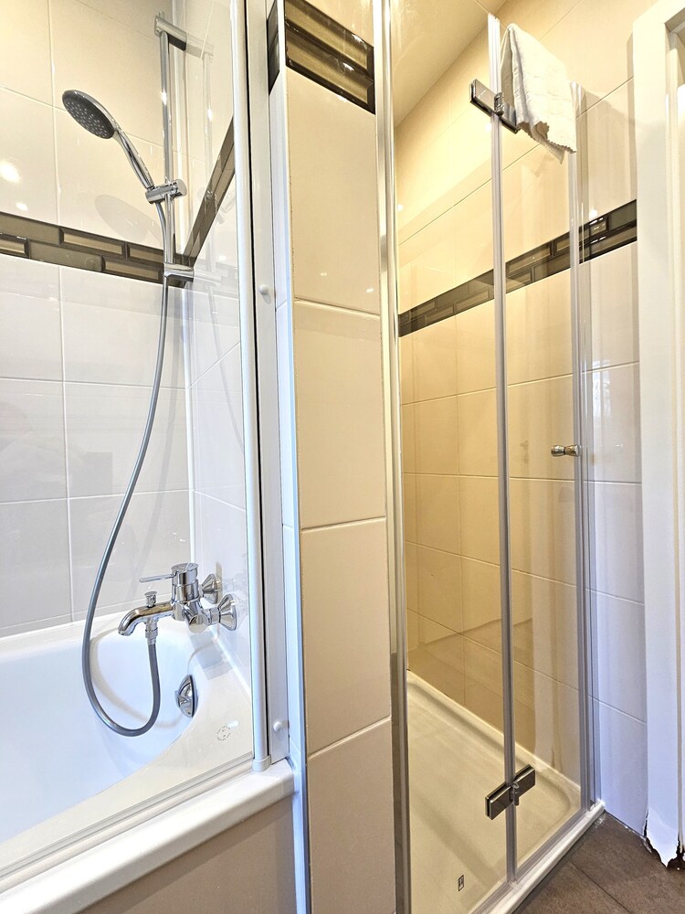 Airport Messe Apartments