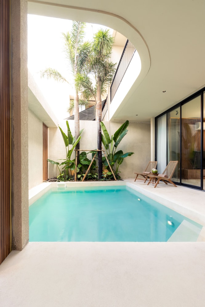 Saamu Private Luxury 3BR Villa with Pool