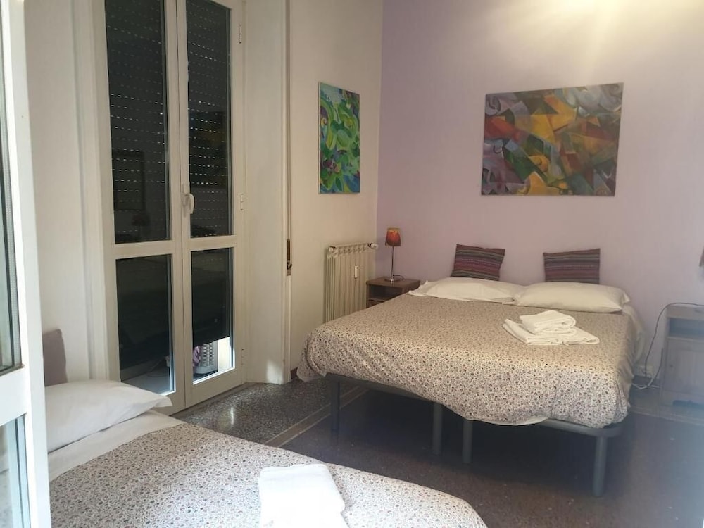 Alfonso Guest House