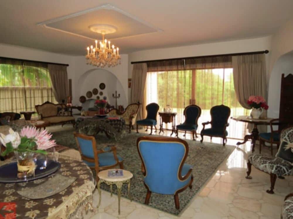 lounge