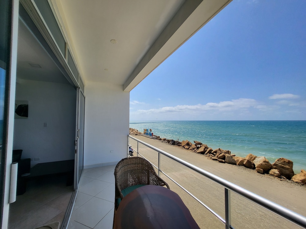 SUIT BRISAMAR SANTA MARIANITA BeachManta