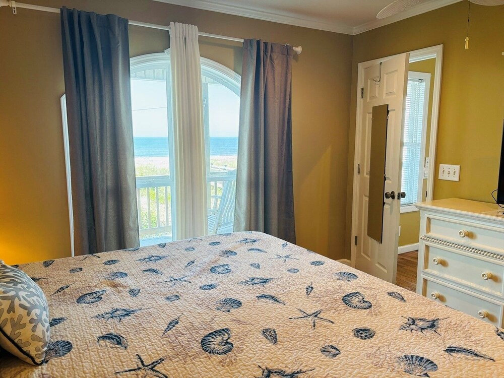 Sea Biscuit - 4 Br Home