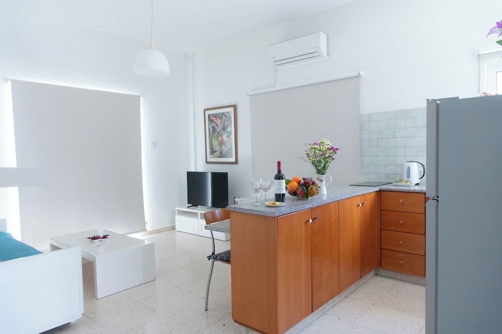 Themis Apartments