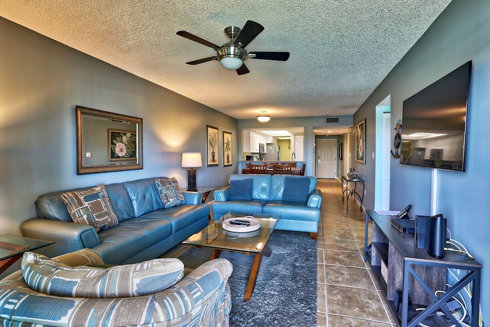 Land's End 4-304 Bay Front - Premier