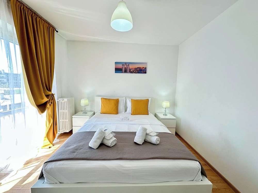 Sunrise Apartments City Center