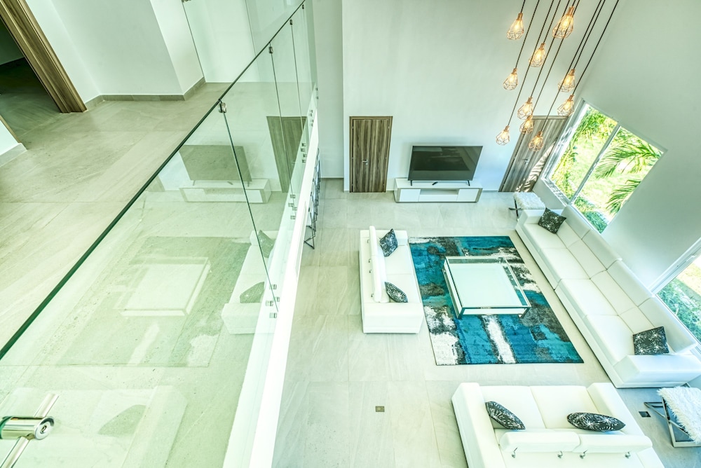 Cap Cana Villa for Rent Modern Fresh and Fully-equipped Oceanfront Villa