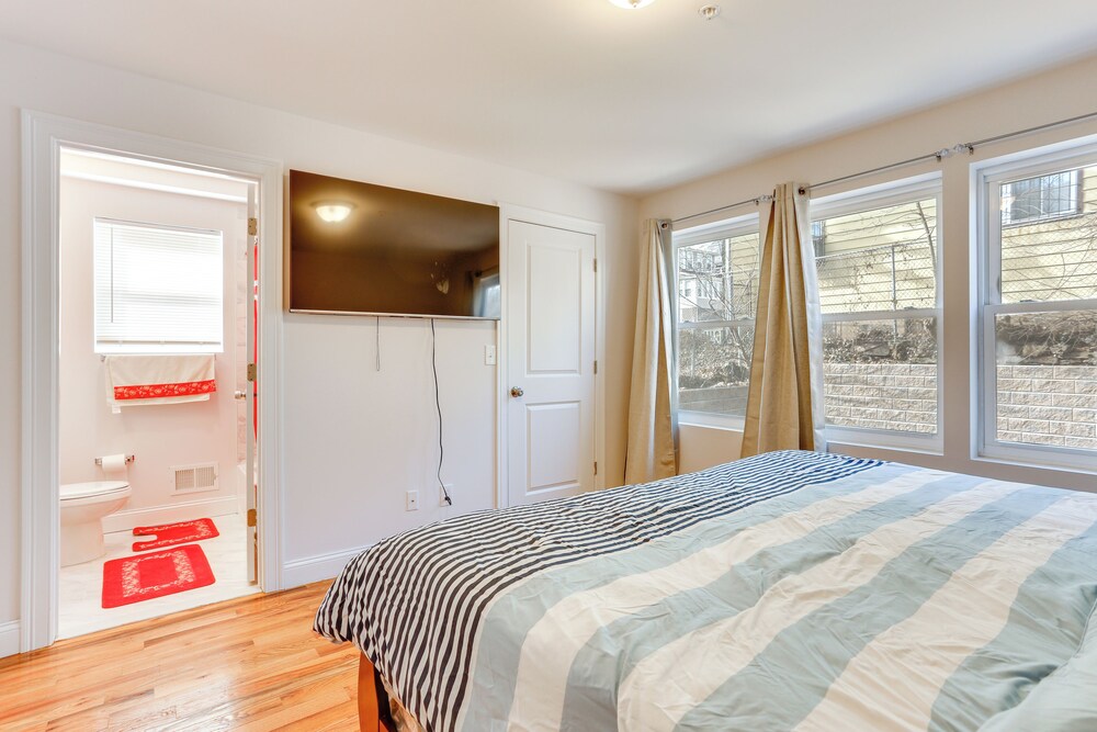 Newark Apt ~ 5 Mi to Museums & Art Centers! view 5