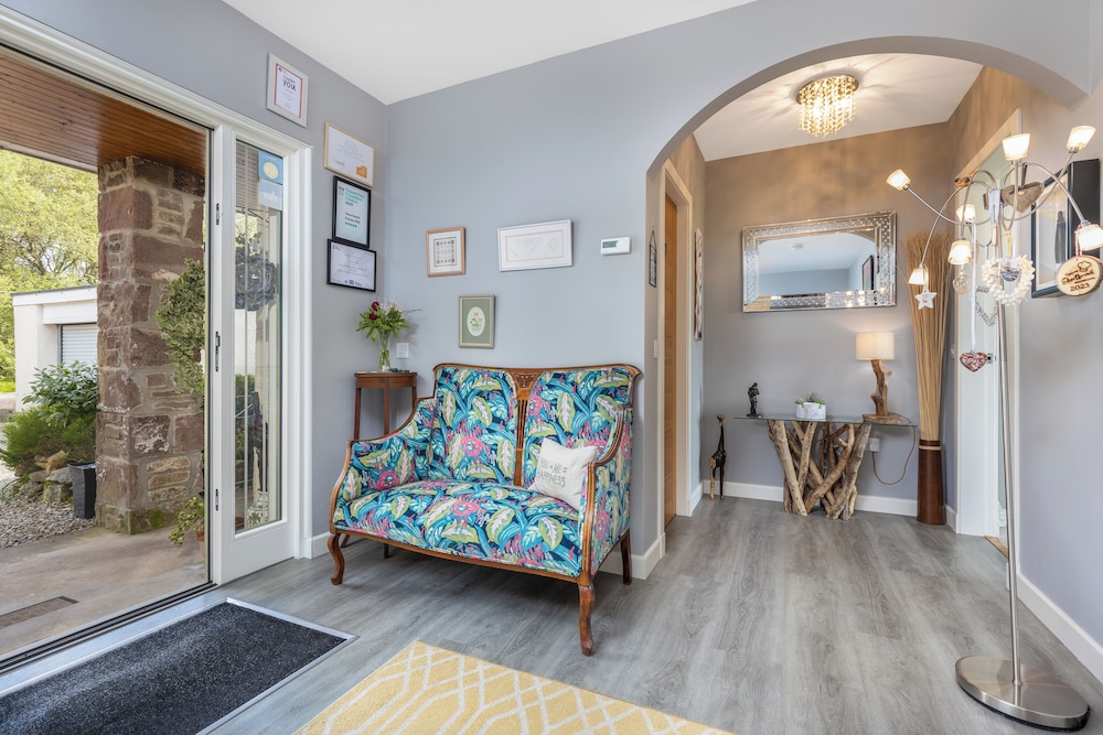 Heartseed House B&B