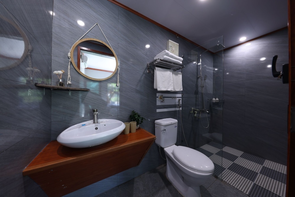 Cat Ba Serena Homestay And Swimming Pool