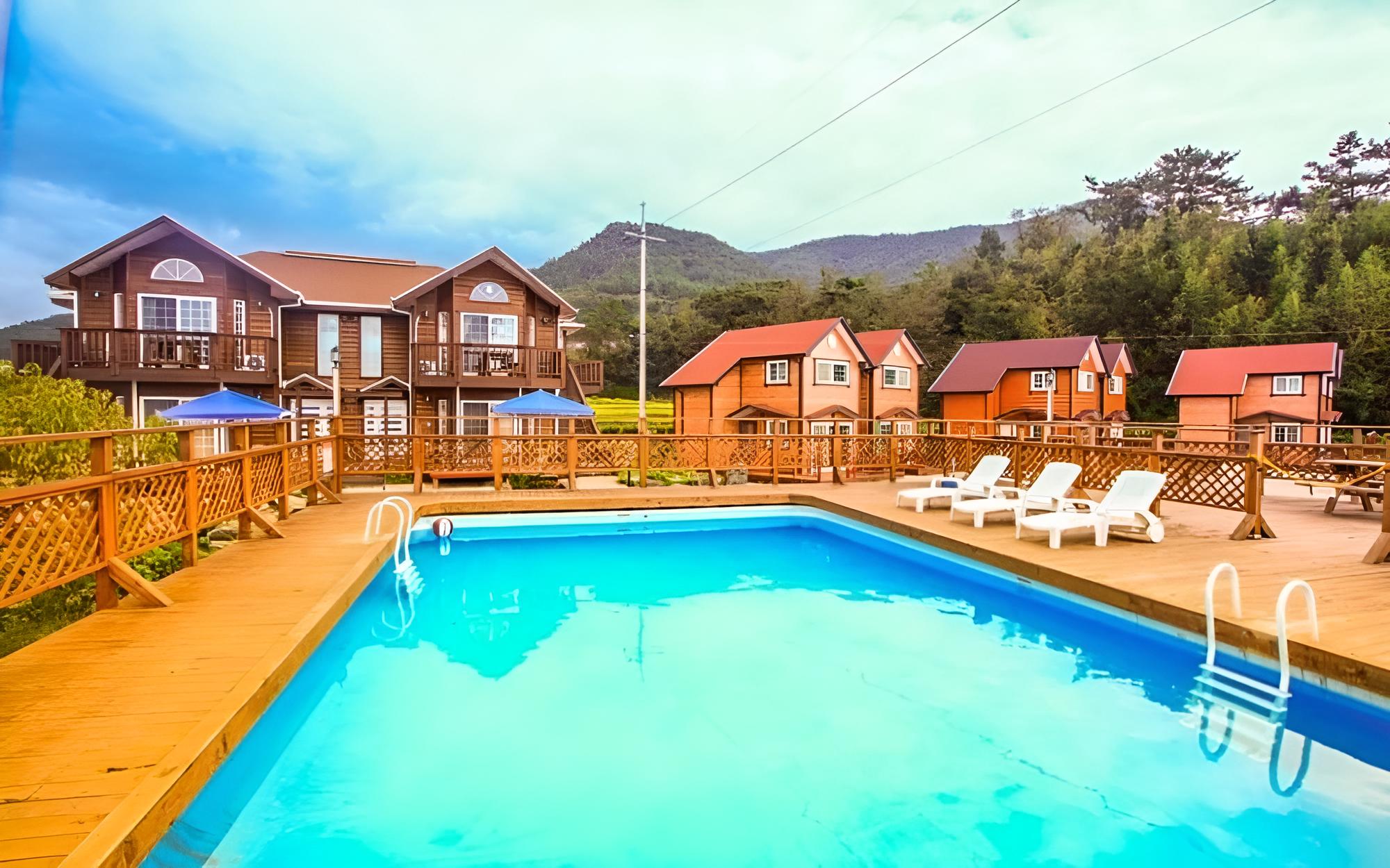 Namhae Sanhega Pension view 3