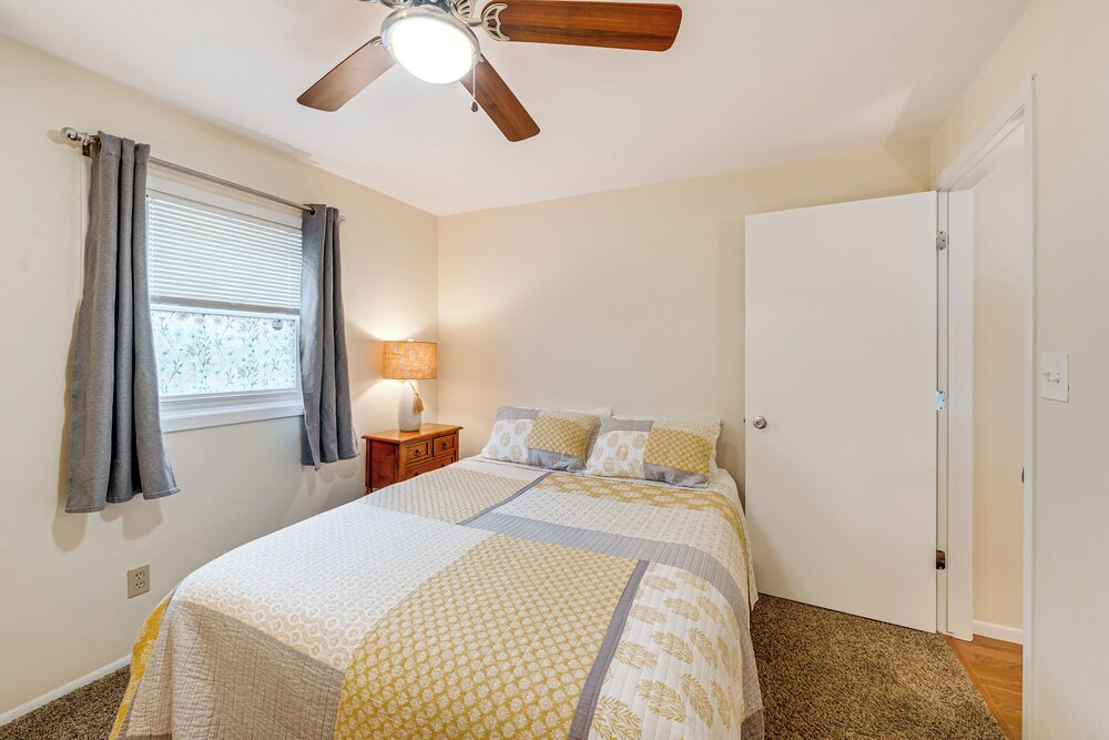Powers Lake Gem: Peek-a-boo Views & Beach Access