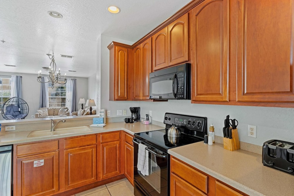 Vista Cay Swanky