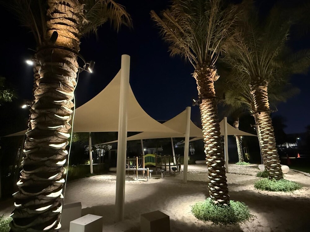 Elegant Stay in Ranches Villa