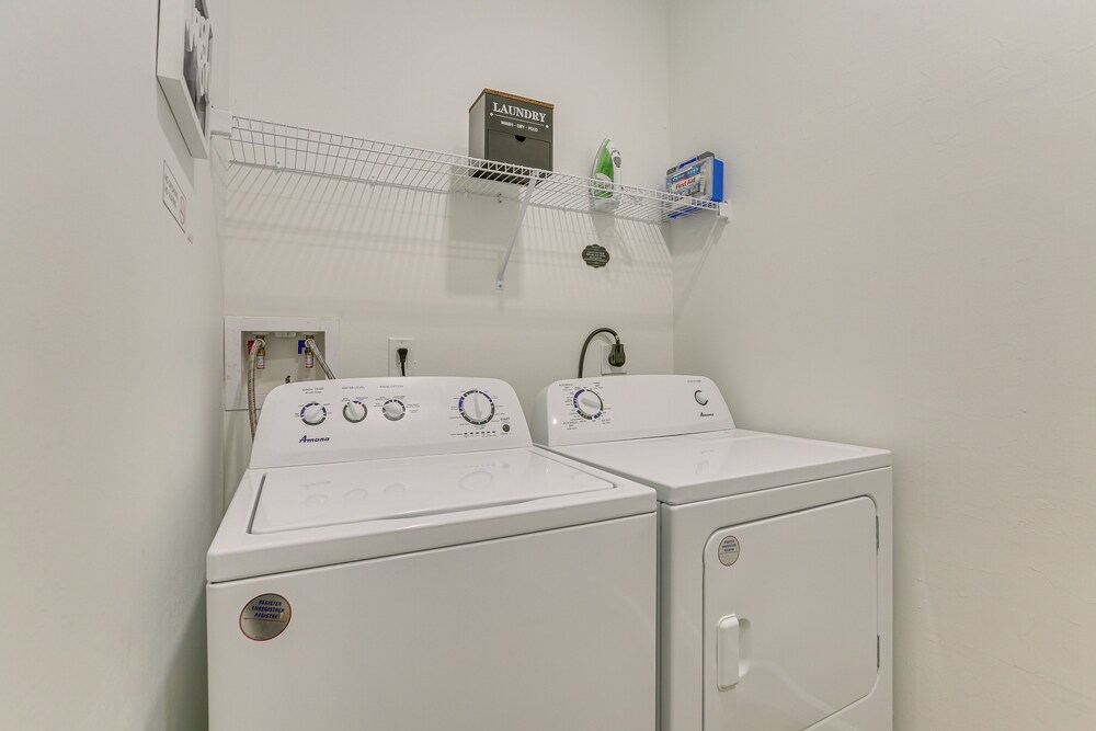 Walkable Downtown Labelle Apt w/ Private Balcony!