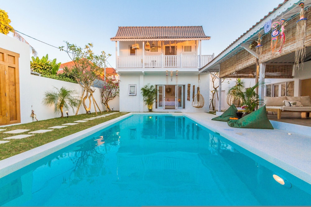 Villa M by Alfred in Bali - Stunning Family Villa With Pool at Seminyak Beach