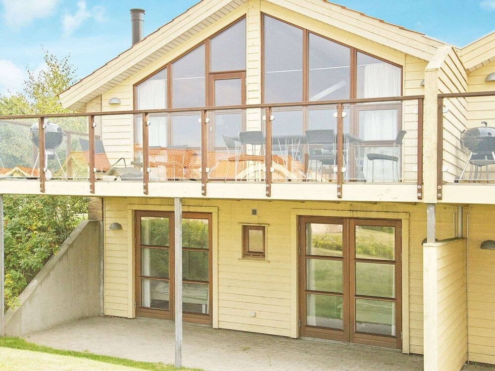 6 Person Holiday Home in Egernsund-by Traum
