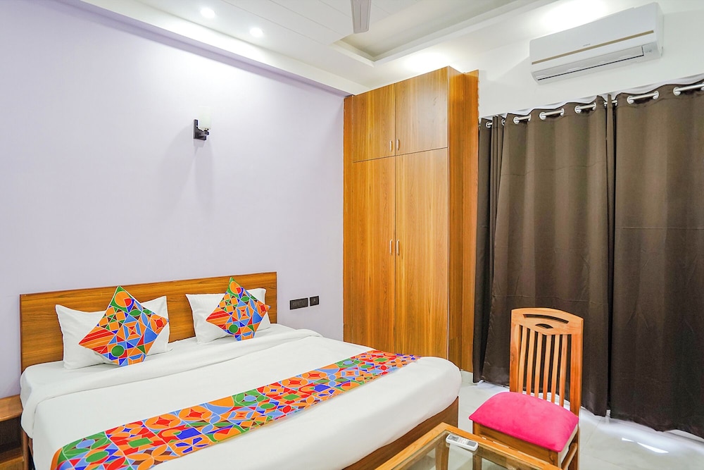 FabHotel Grihum 56